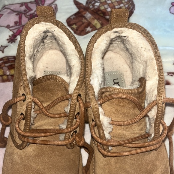 Women’s UGG Neumel leather shoes - Picture 6 of 8